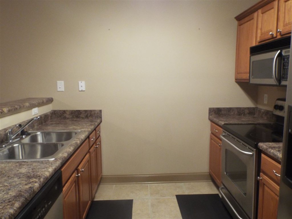 155 Old Greenille Hwy #204 204 tiger park condos