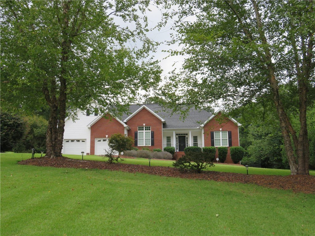 109 Crosscreek Drive
