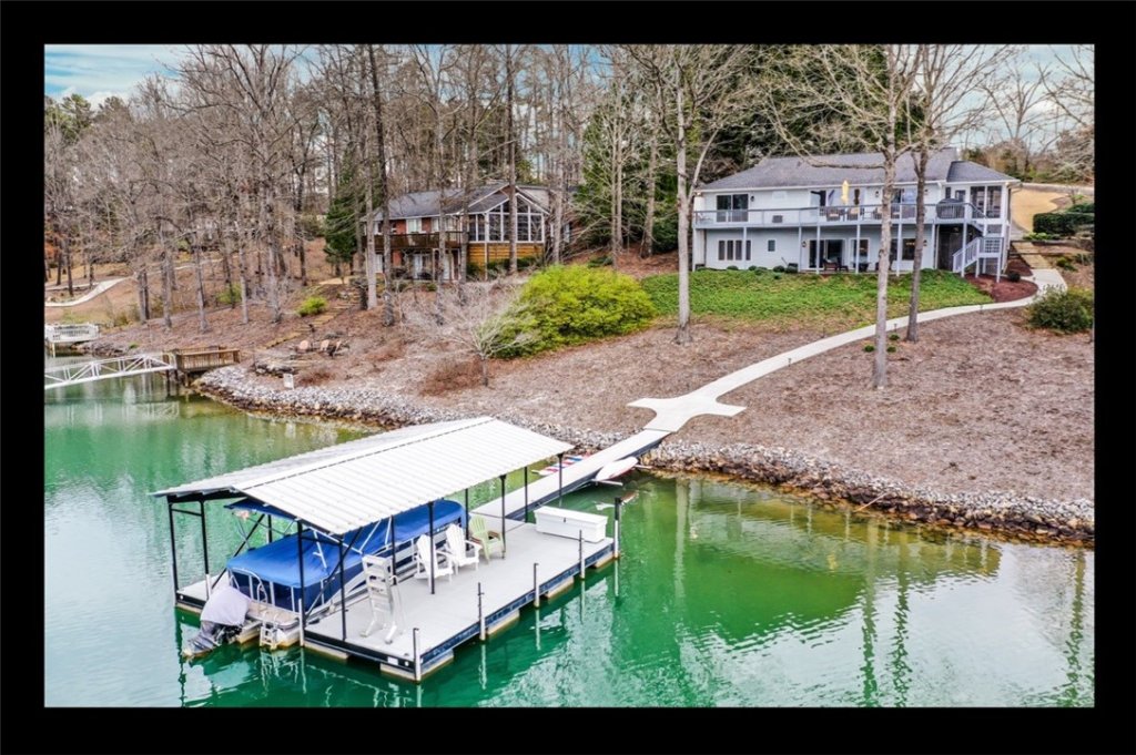 23072 Mcdonald Point Road