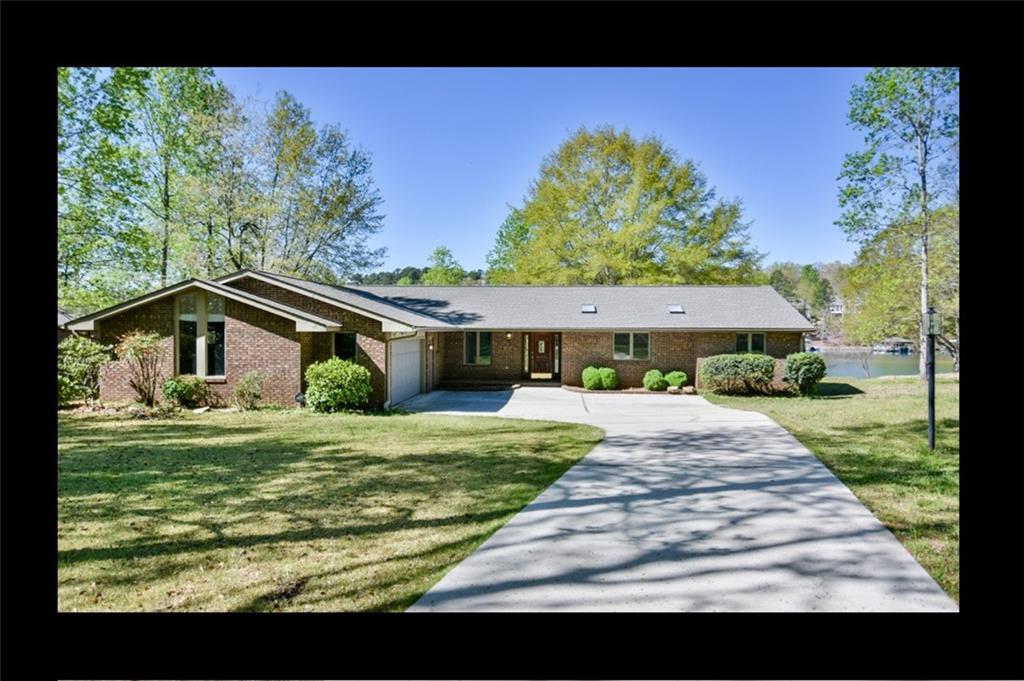 226 Petty Road