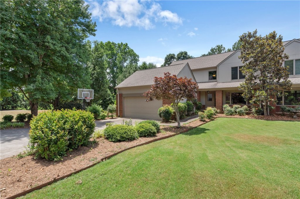 166 Riverpoint Drive