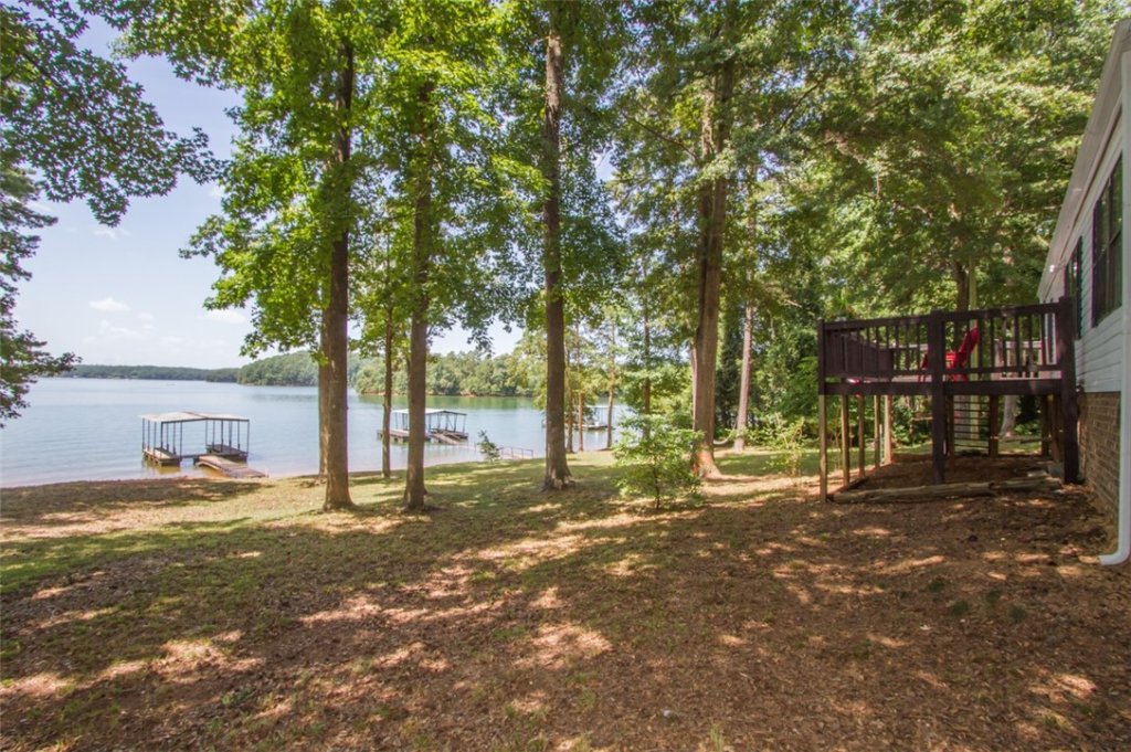 1214 Tugaloo Heights Circle