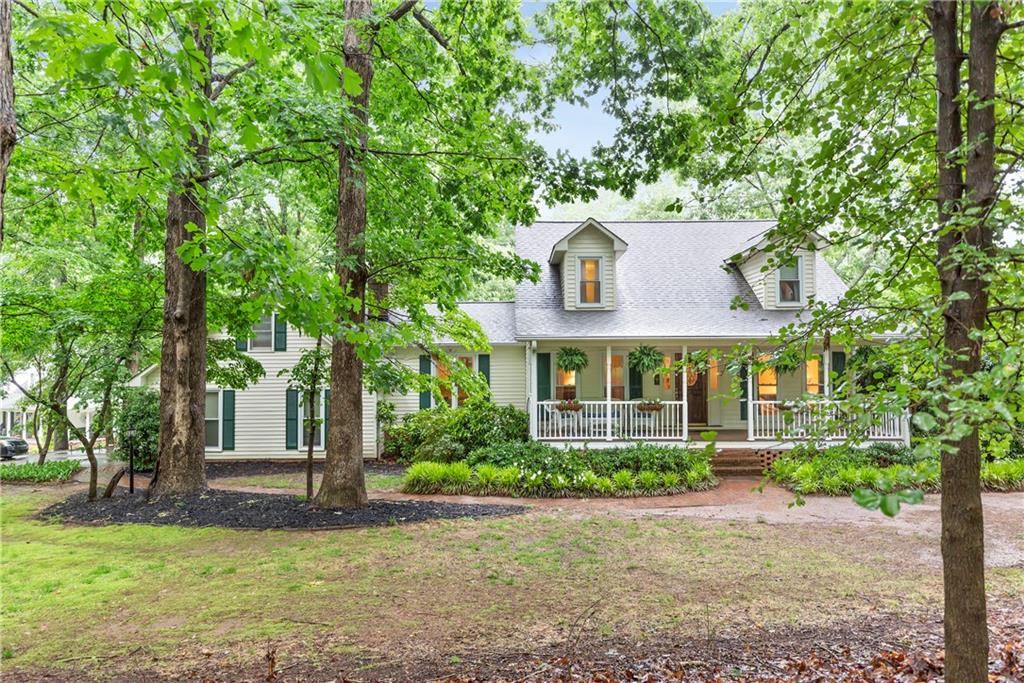 2 Fredrick Court