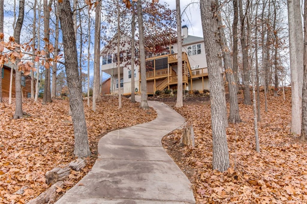 217 Stone River Drive