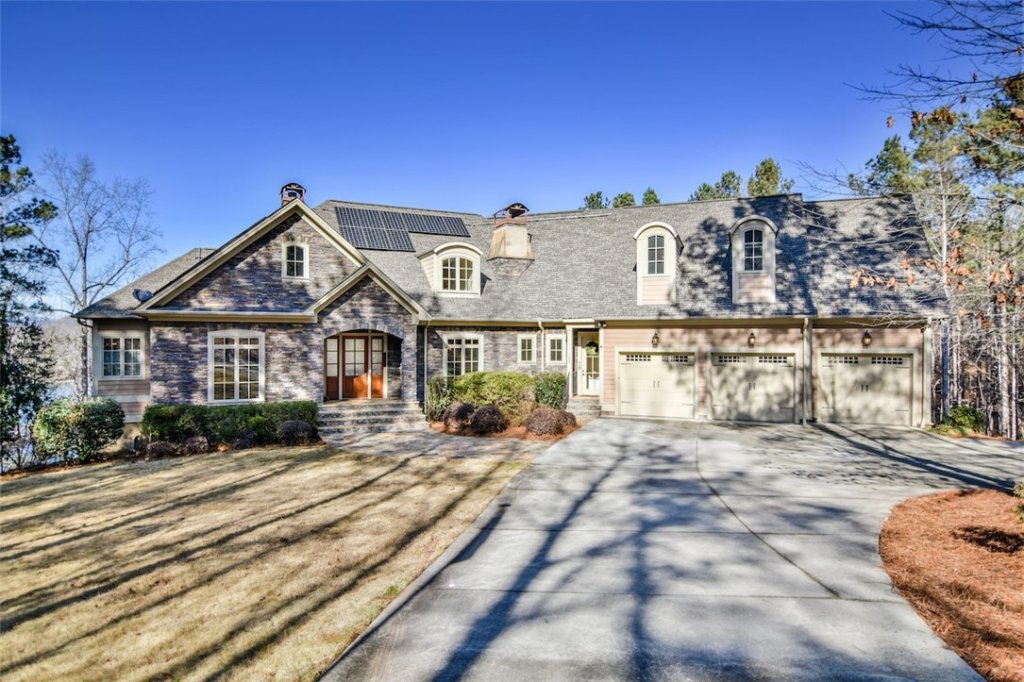 108 Cedar Bluff Court