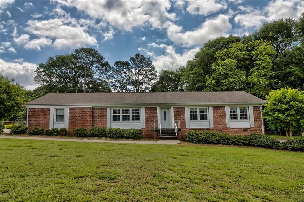 122 Green Forest Drive