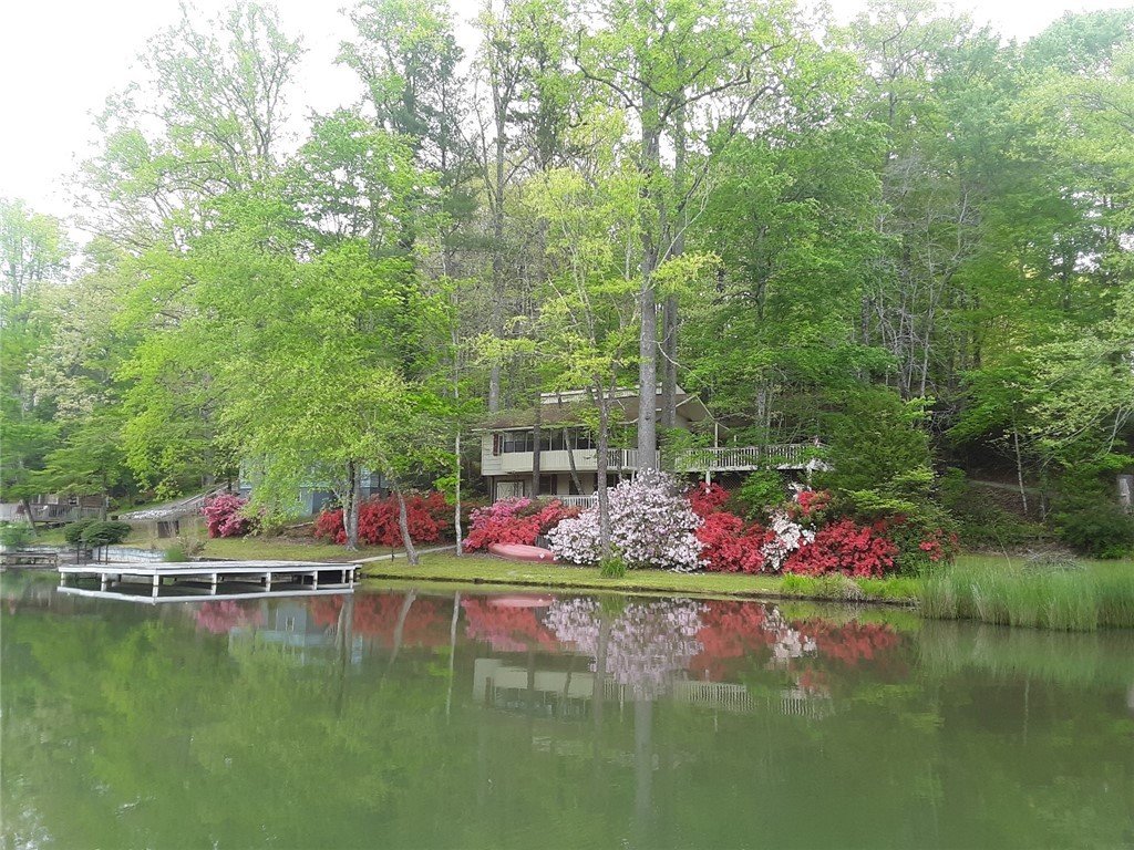 619 Crossland Creek Court