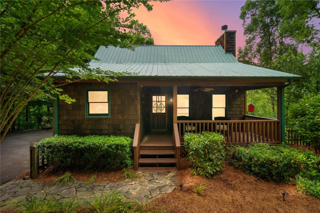 244 Horseshoe Bend Drive