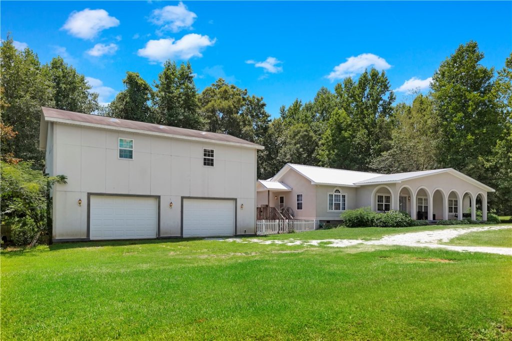 602 Walter Scott Lane