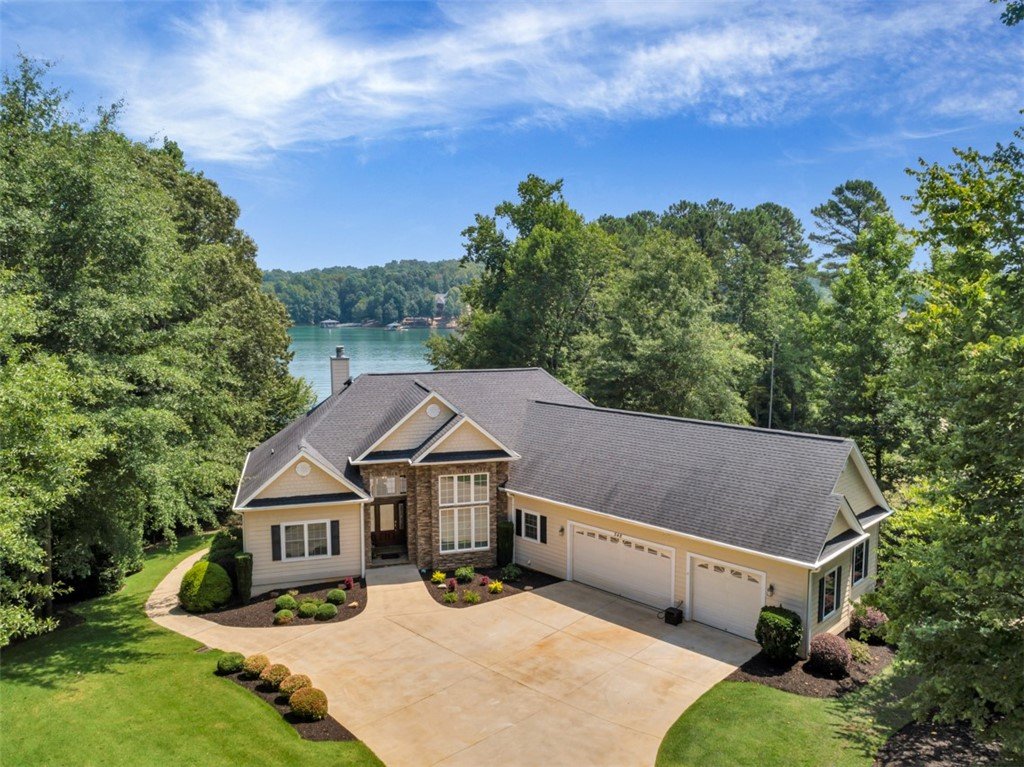548 Magellan Drive