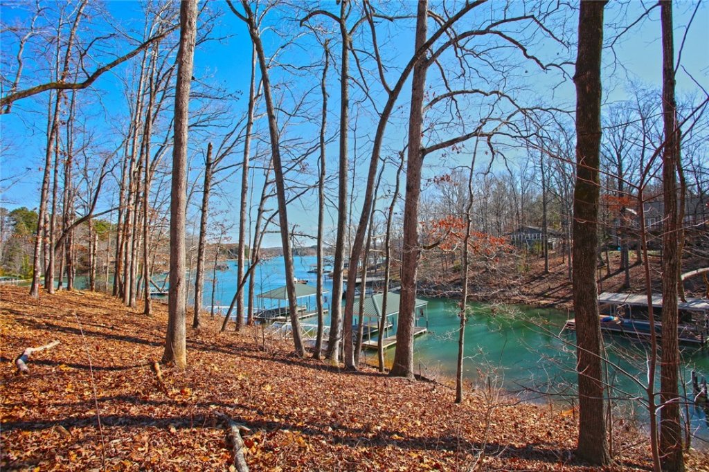 Lot 6 Laurel Pointe