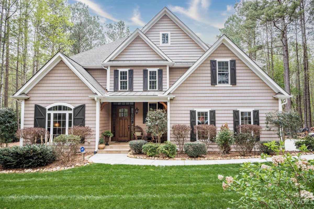 6898 Sea Gull Way