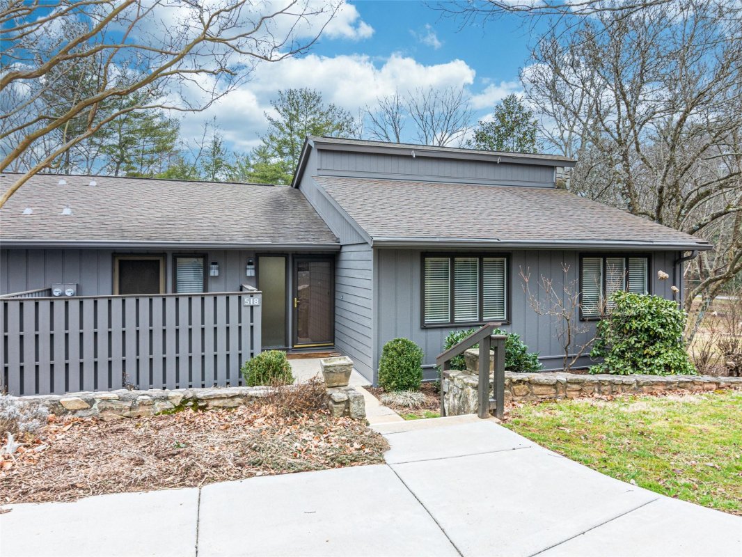 518 Crowfields Lane
