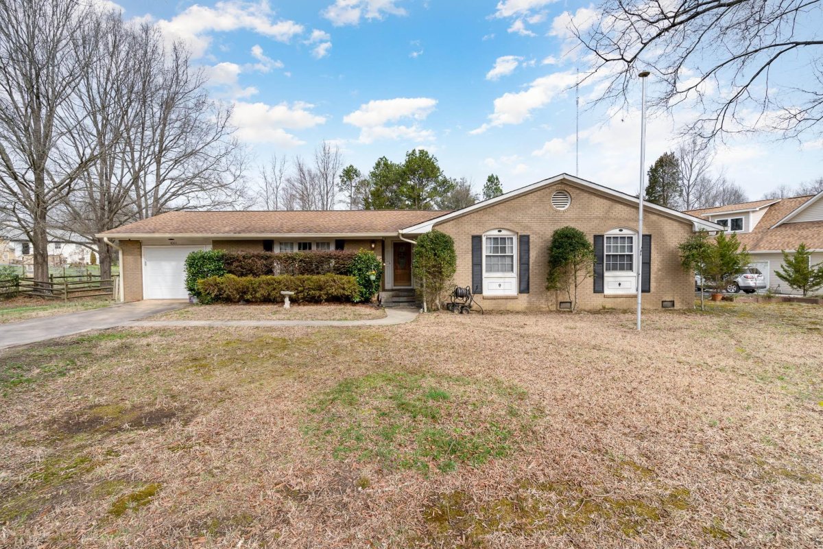 4311 Rolling Acres Road