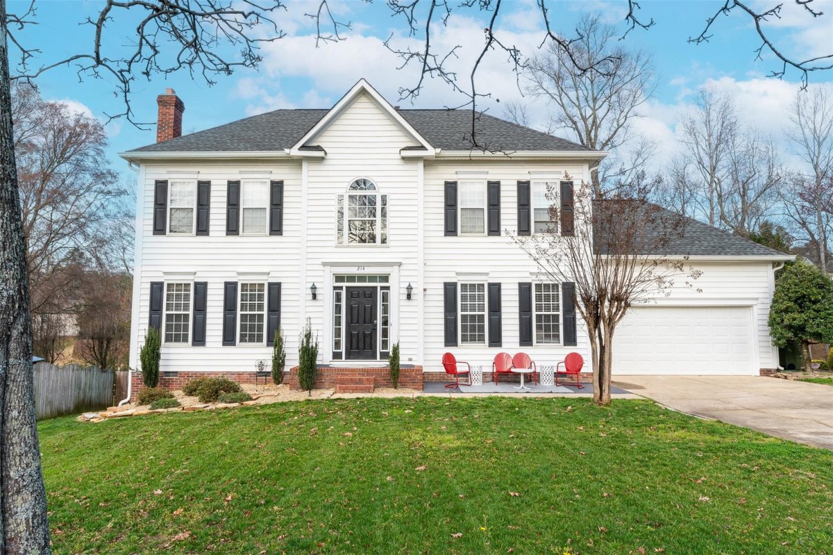 214 Pond View Lane