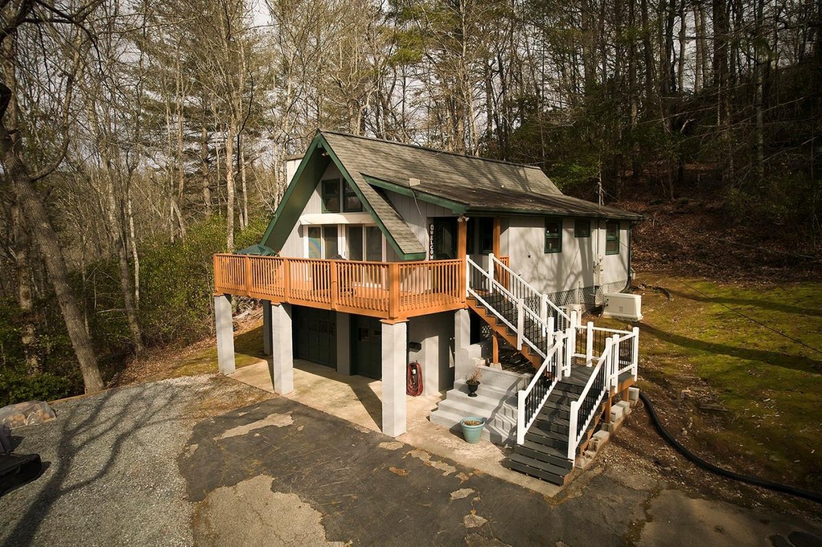 68 Mountain Drive
