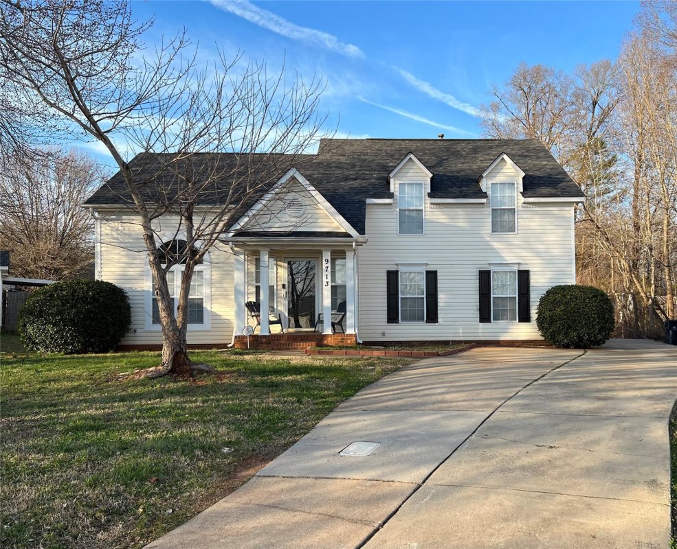 9713 Chestnut Glen Court