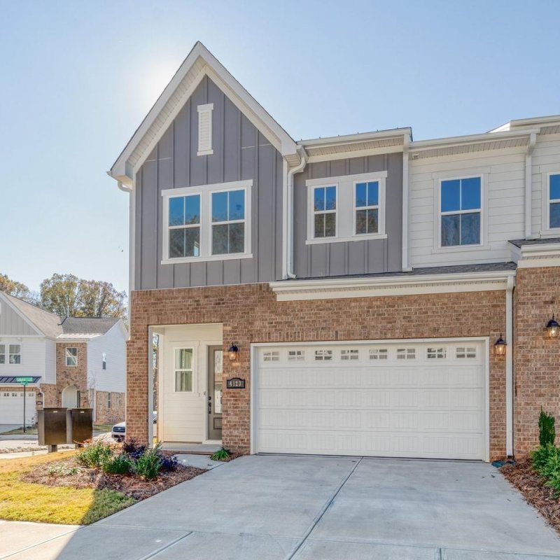 4123 Merkland Lane