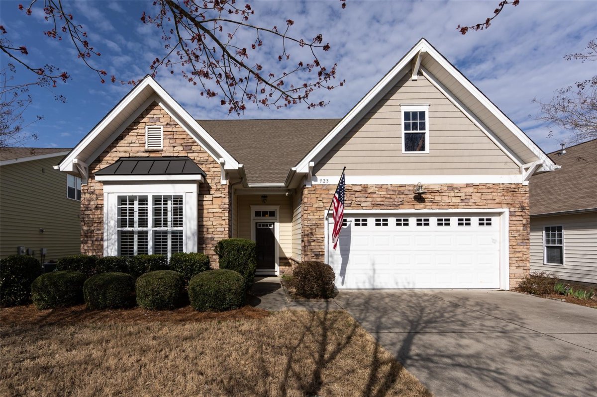 923 Knob Creek Lane