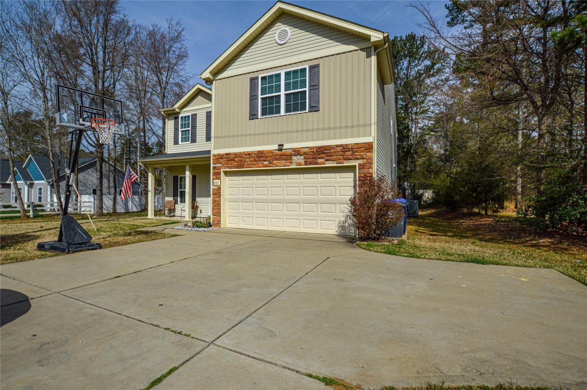 6517 Neck Road