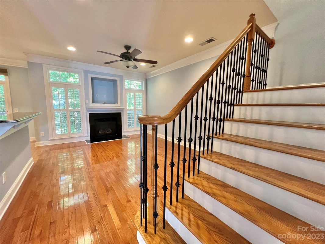 2621 Huntman Way