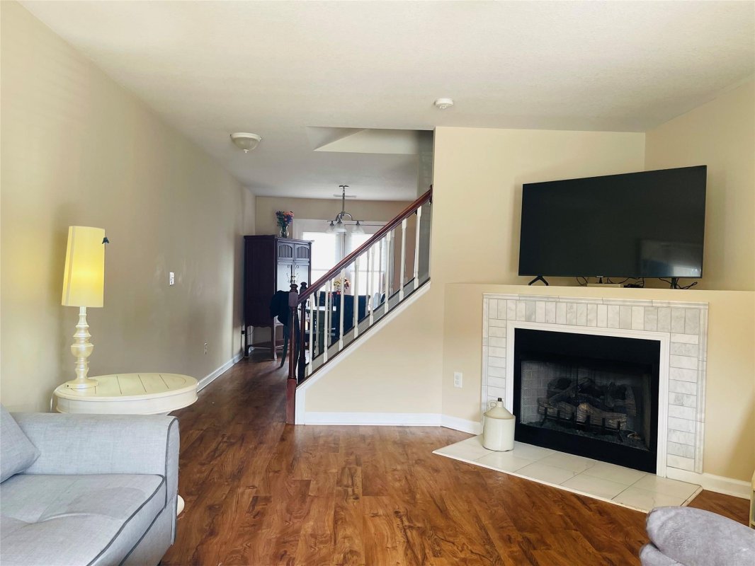 54 Lanceford Circle