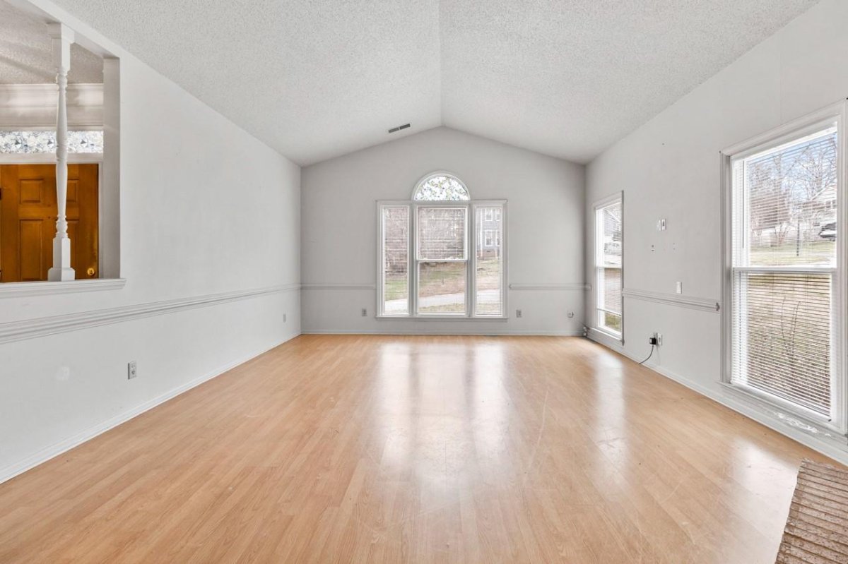 1224 Long Paw Lane
