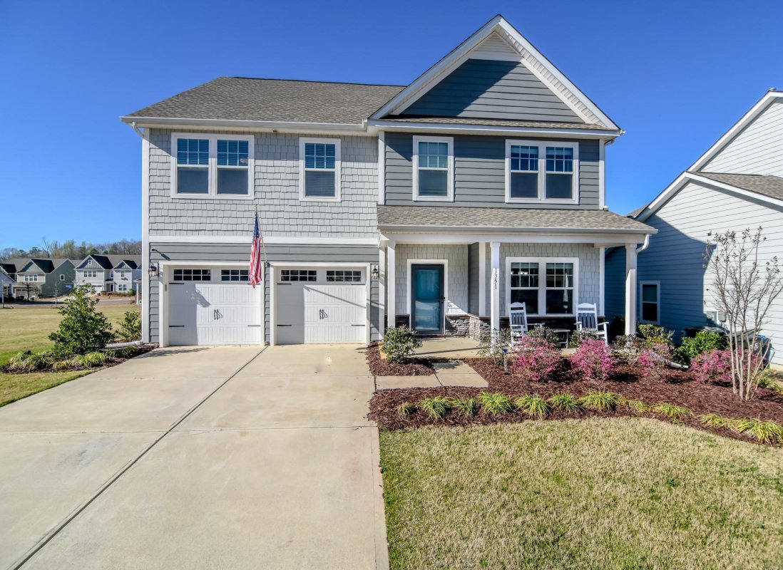 1351 Whistling Lane