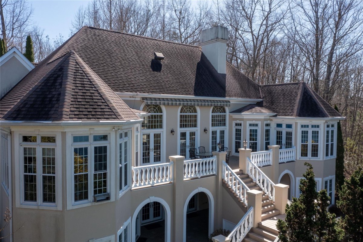 705 Lake Club Drive