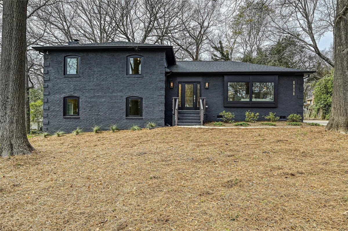 6038 Old Providence Road