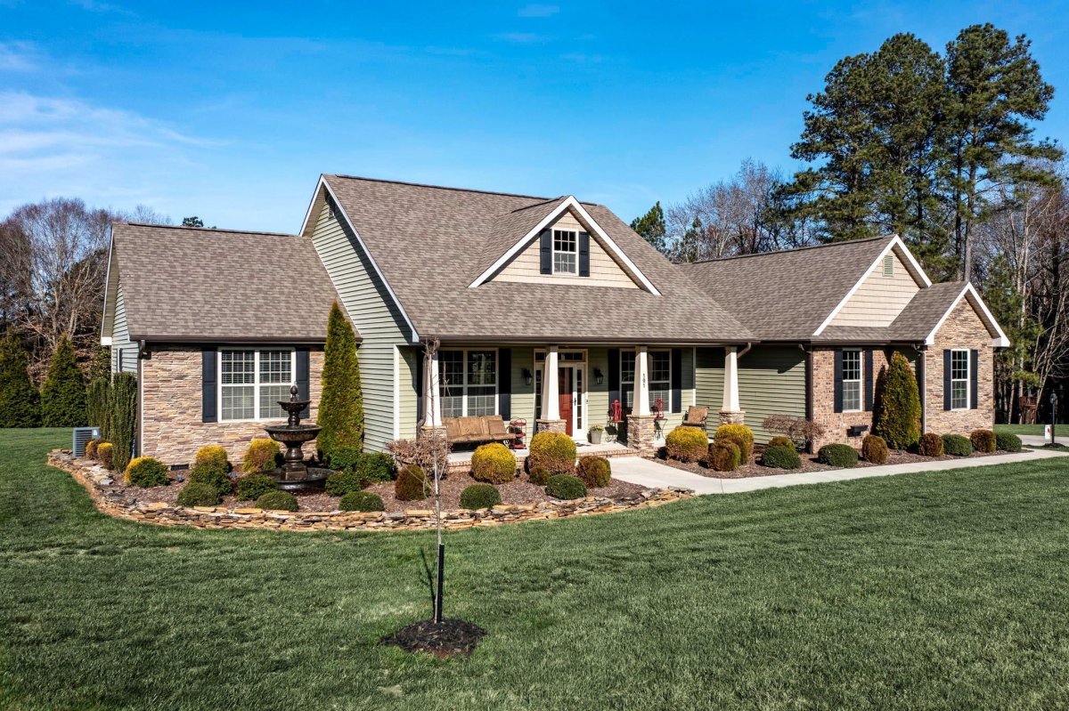 101 Ridge Top Drive