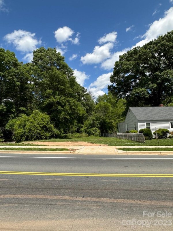 2003 Ashley Road