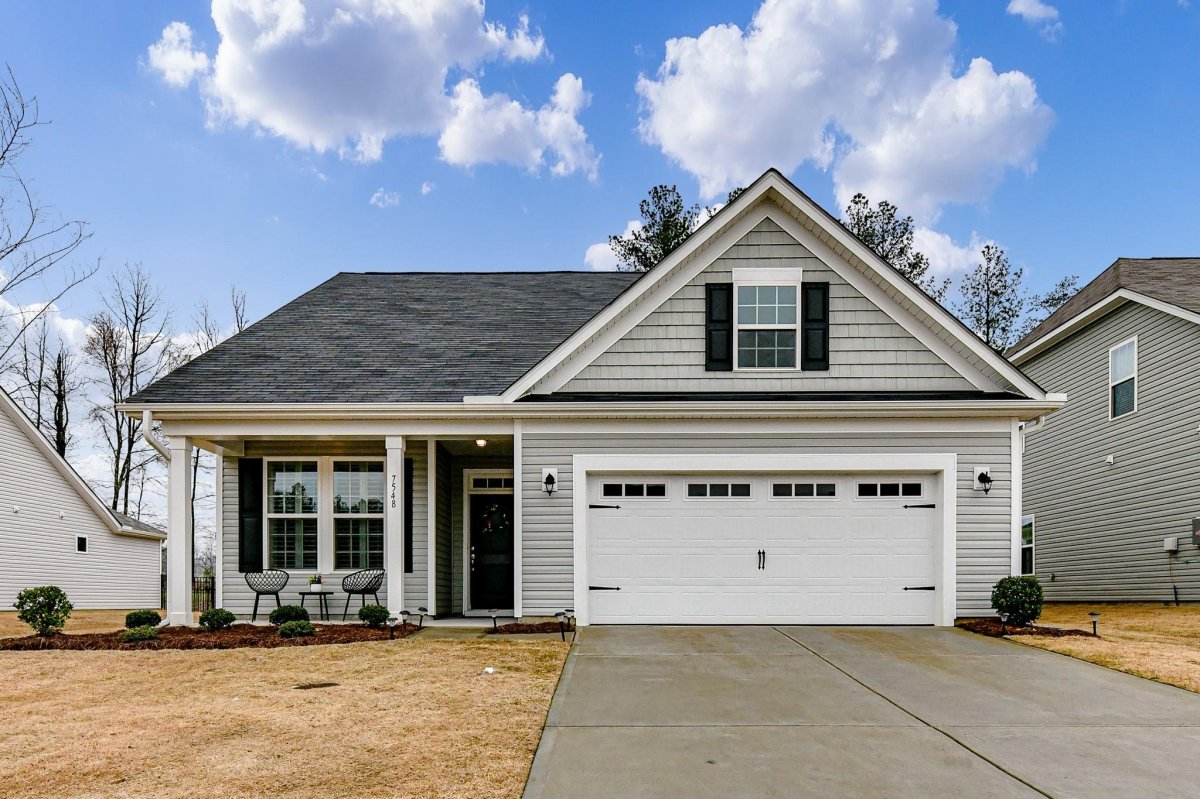 7548 Tanglewood Way