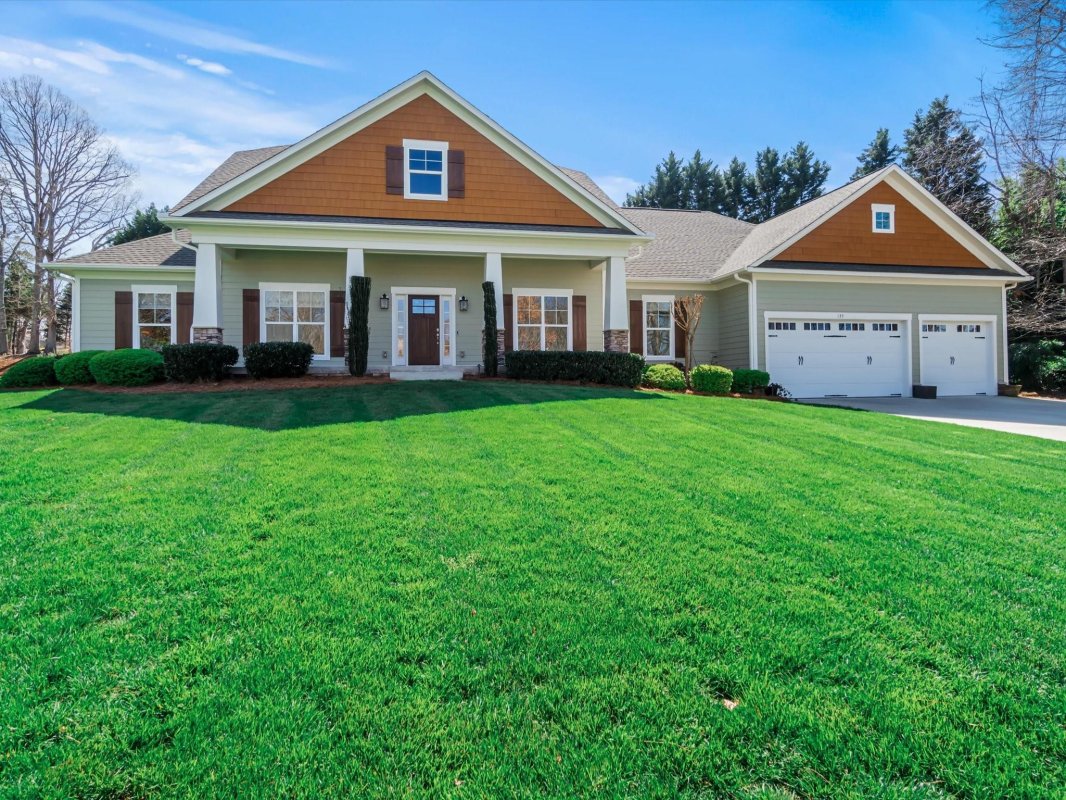 135 Palmetto Drive