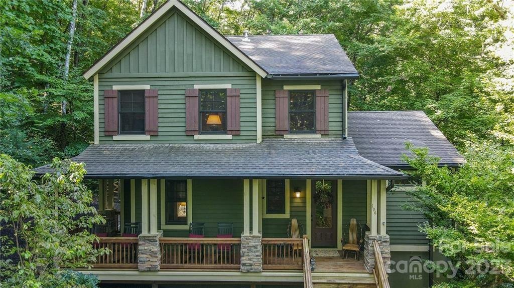 196 Juneberry Lane