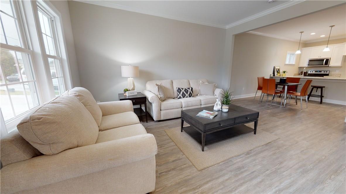 1579 Oak Leaf Drive