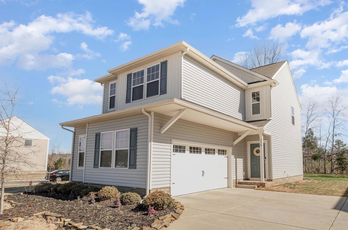 950 Von Buren Boulevard