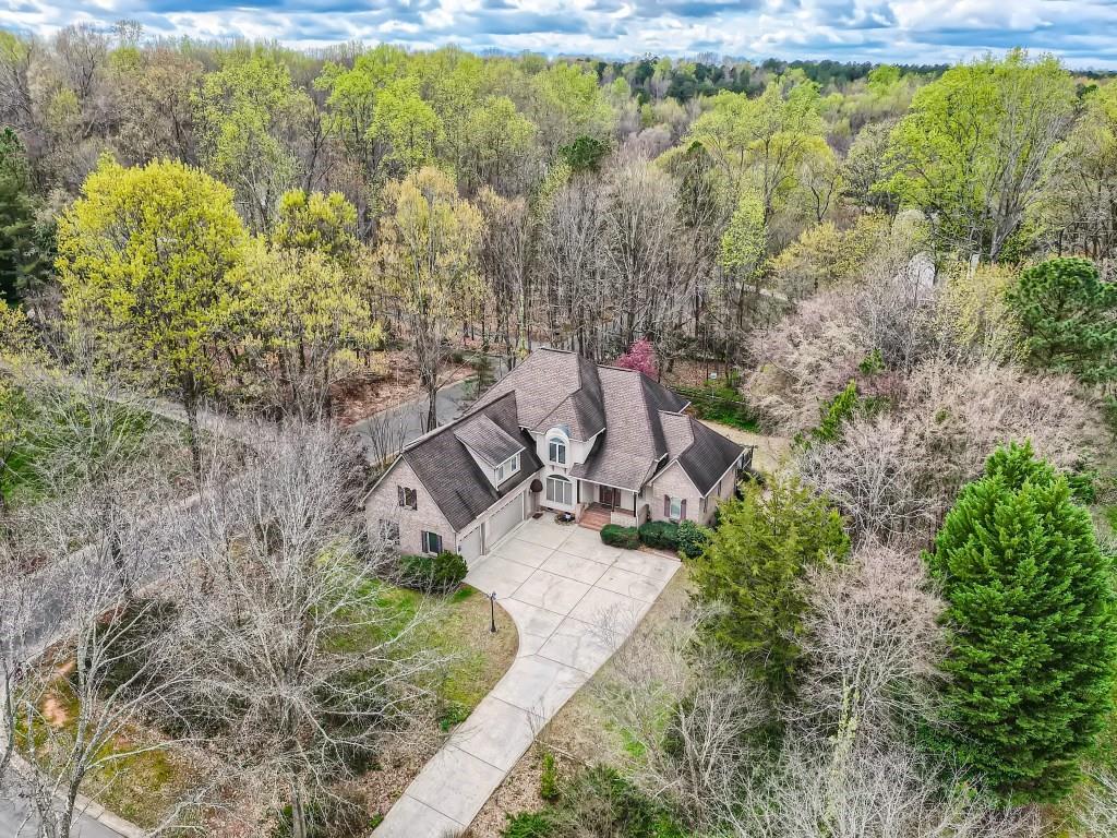11901 Mountain Lake Cove