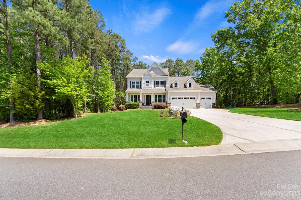 1500 Springfield Drive