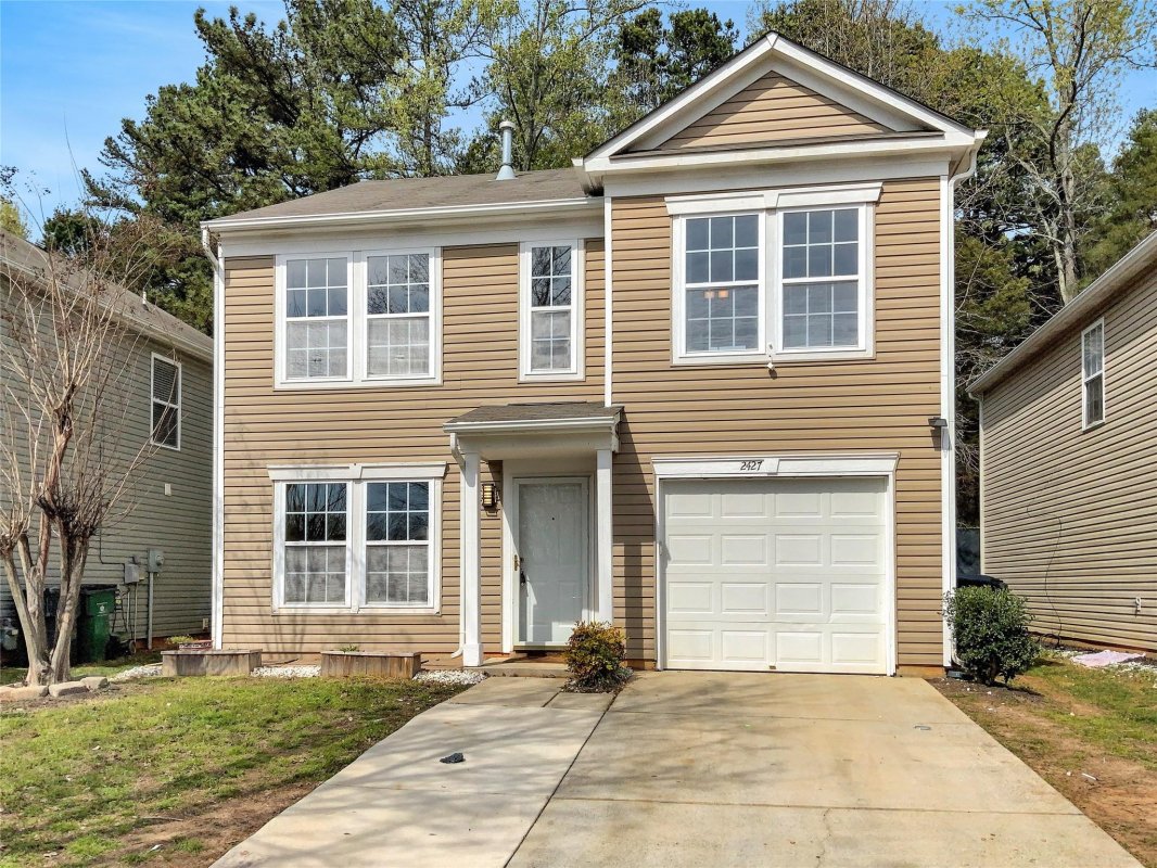 2427 Mint Thistle Court