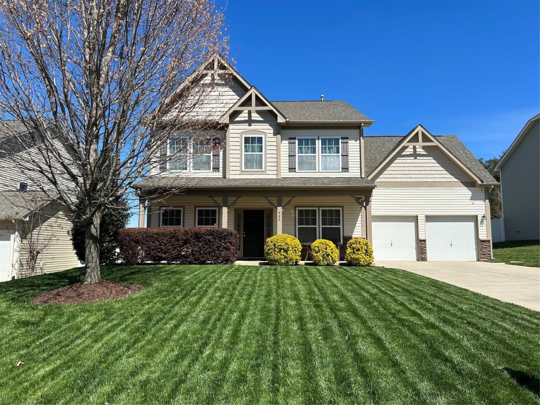 984 Forbes Road