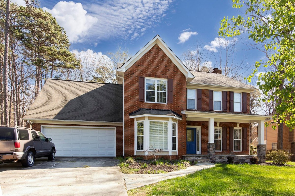 2700 Bathgate Lane