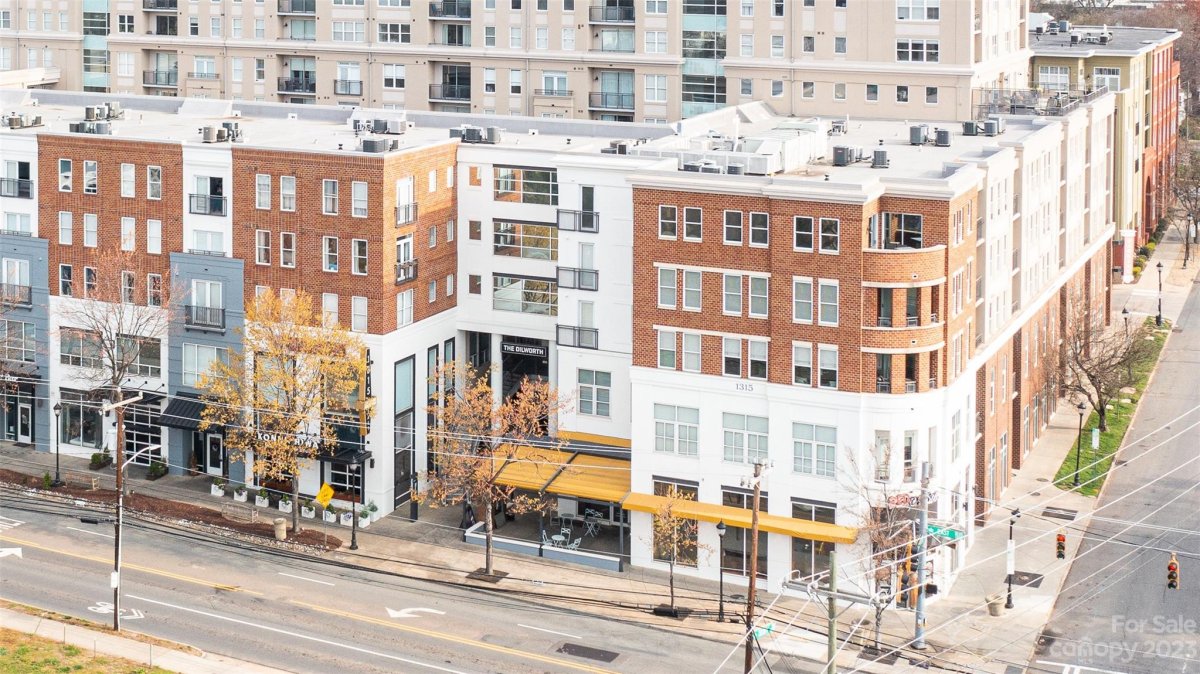 1315 East Boulevard 532