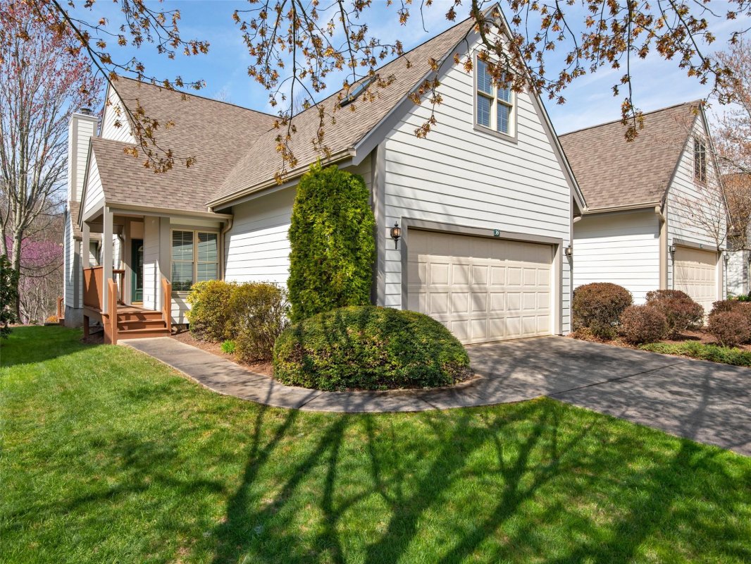 36 Pinnacle Point