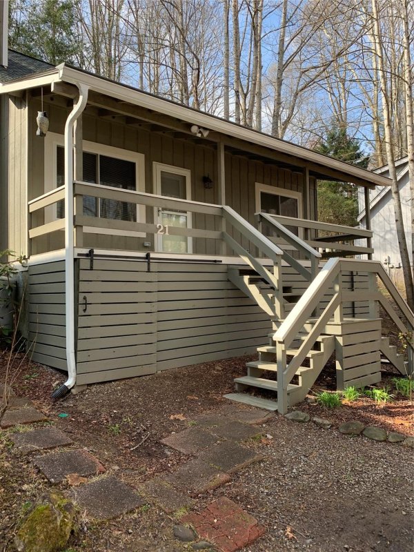 21 Susan Drive