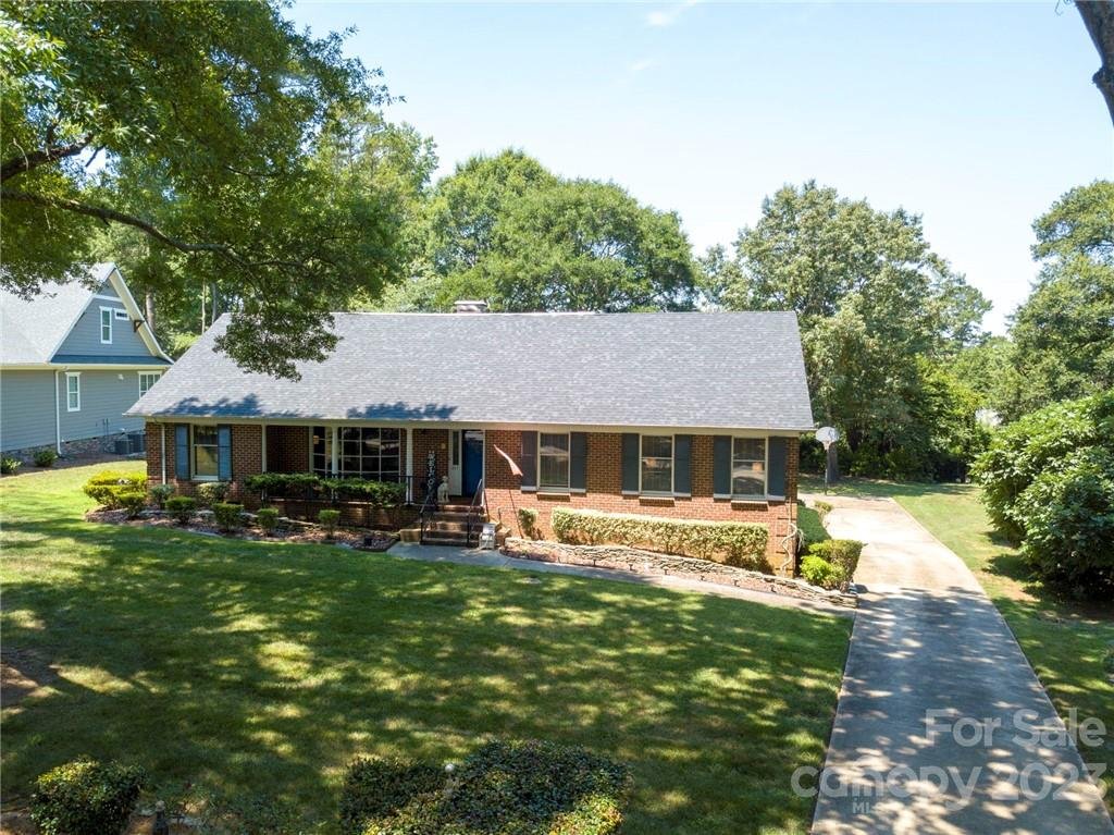 317 Pine Island Drive