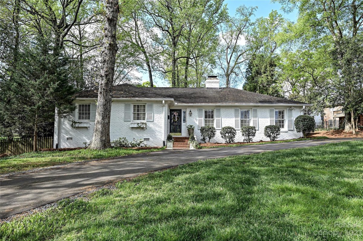3024 Robin Road