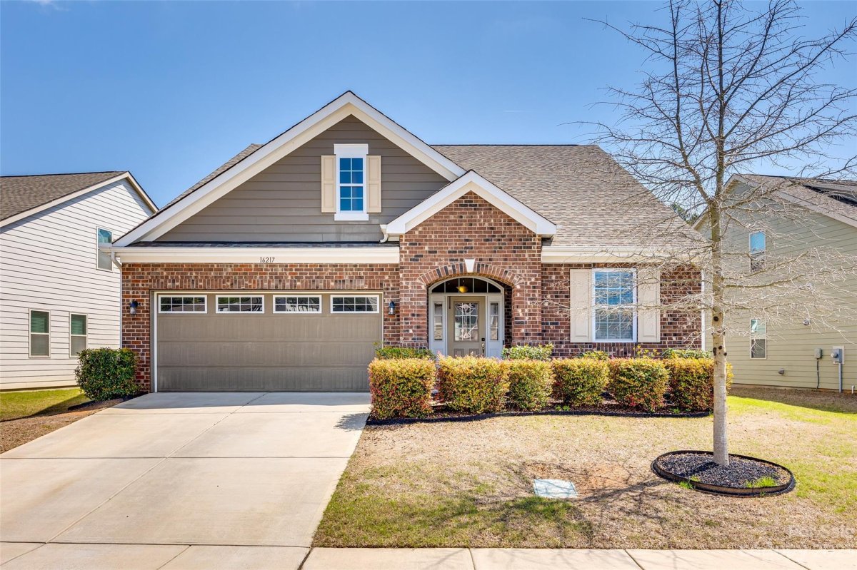16217 Kelby Cove