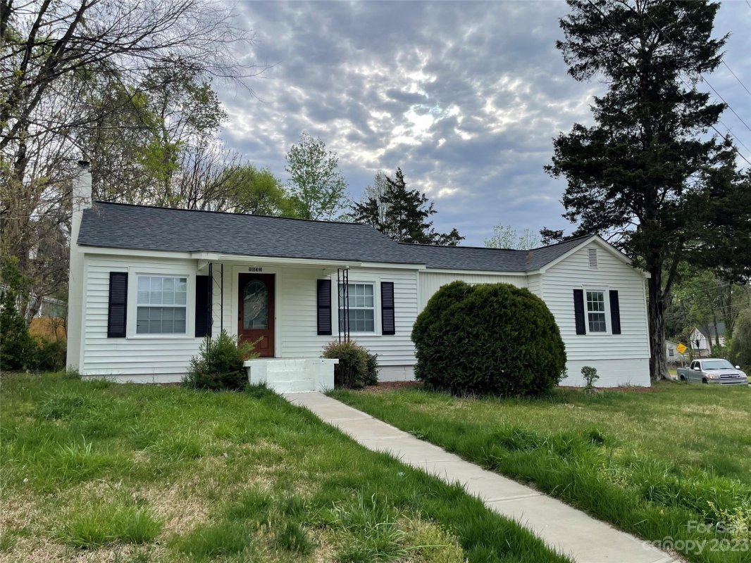 8633 Moody Road