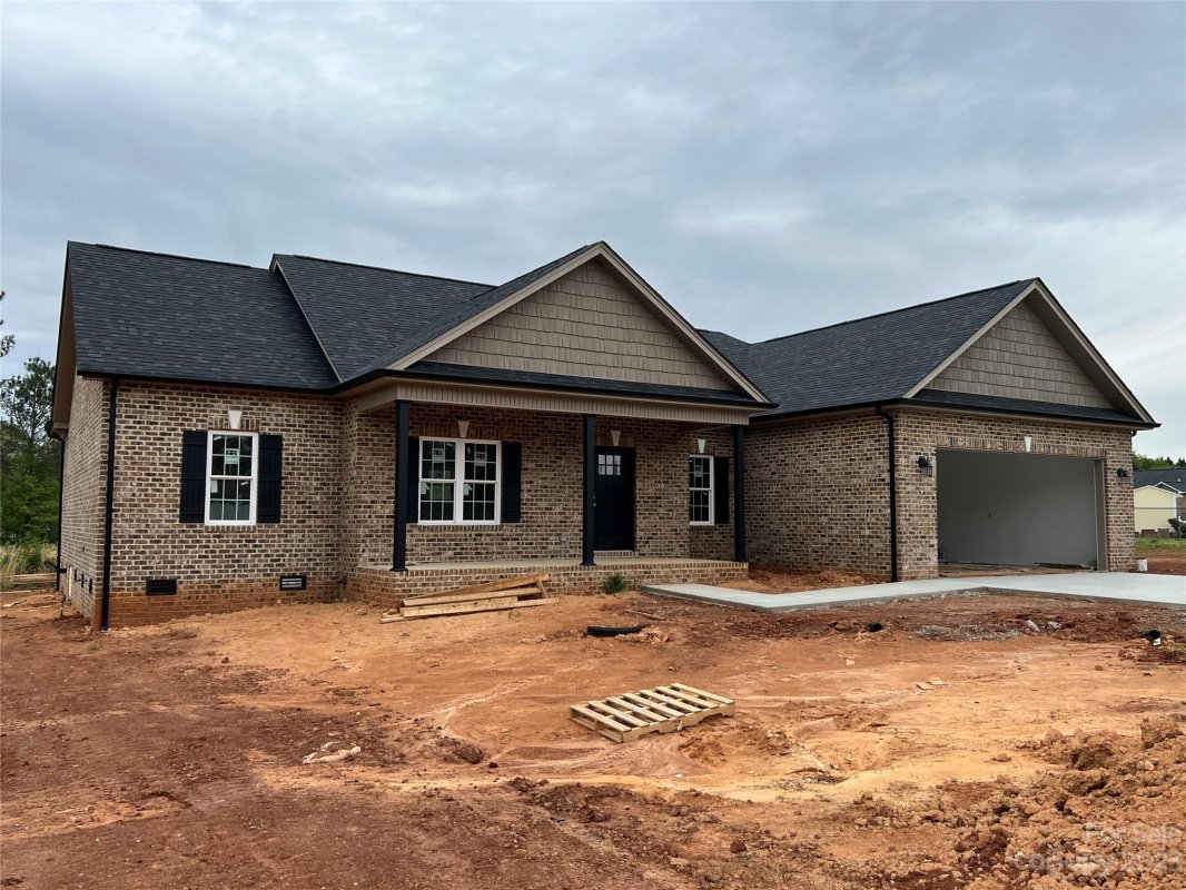 2135 Evergreen Drive